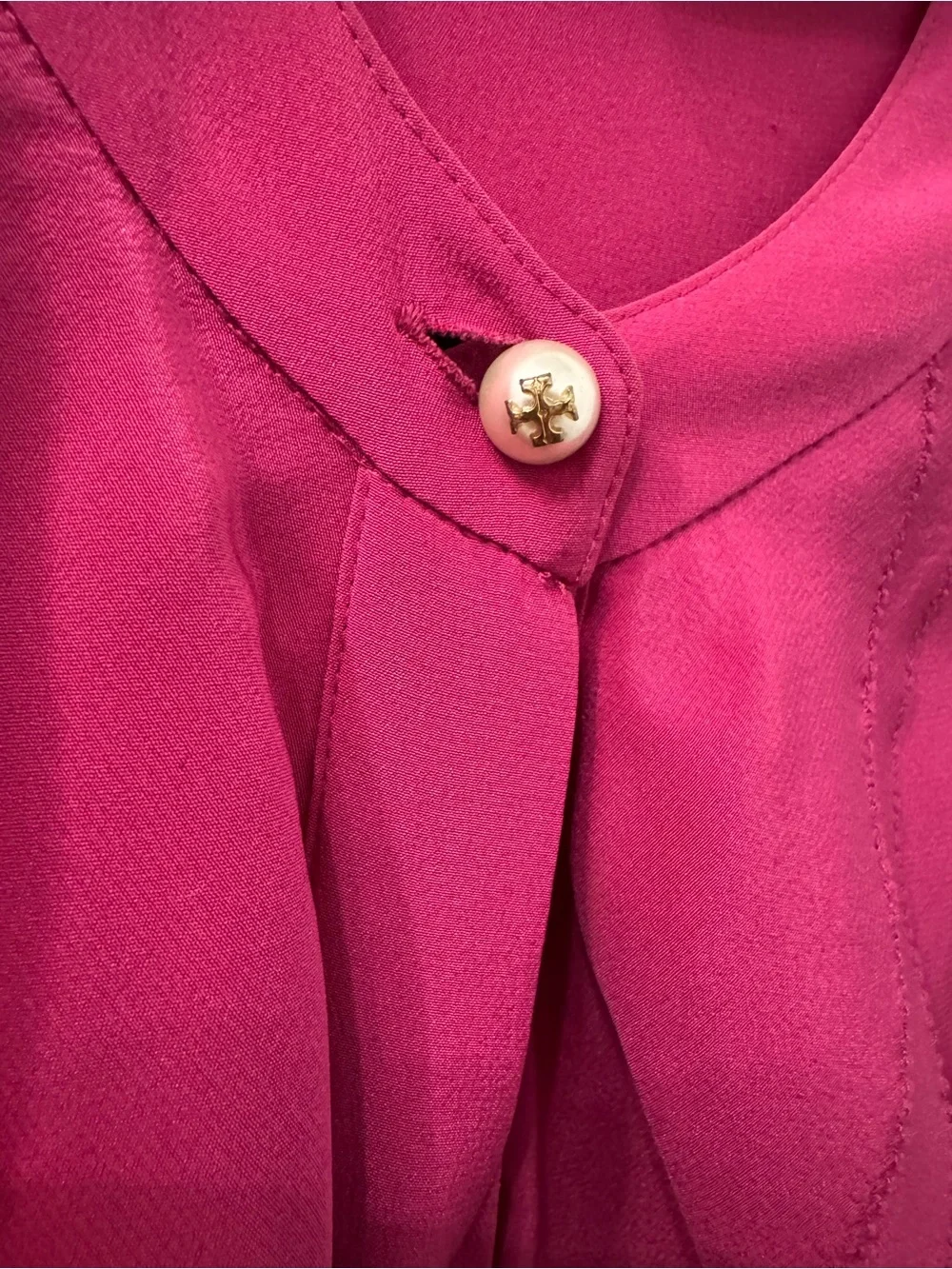 Tory Burch Ruffle-Front silk dress in Fuchsia